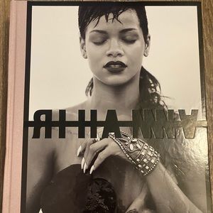 The Rihanna Book: Limited Edition